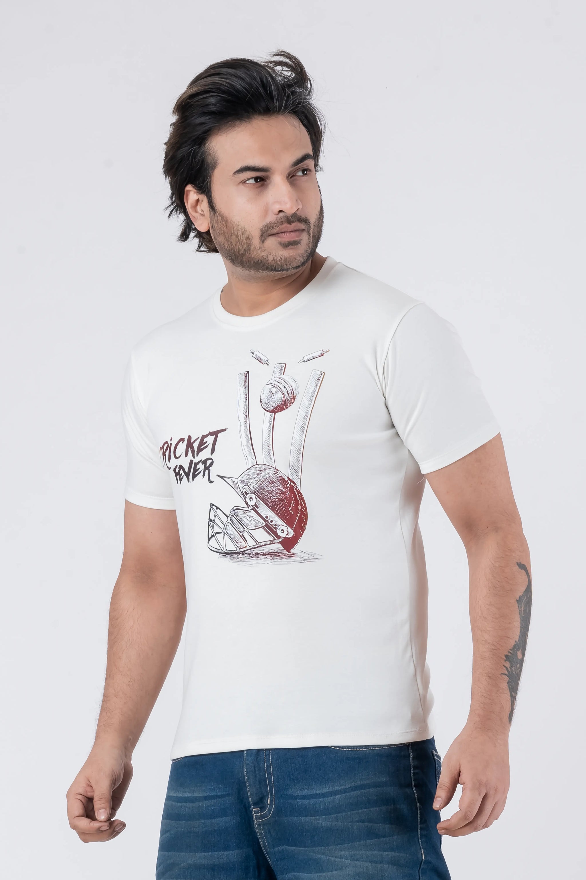 Cricket Fever - Unisex T-Shirt