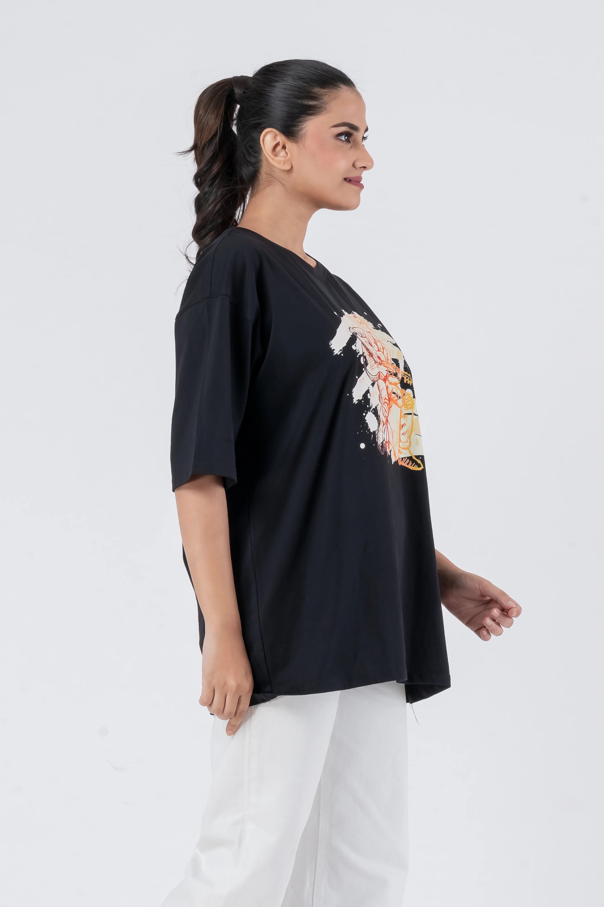 Guiter Graphic - Oversized Drop Shoulder Unisex T-shirt