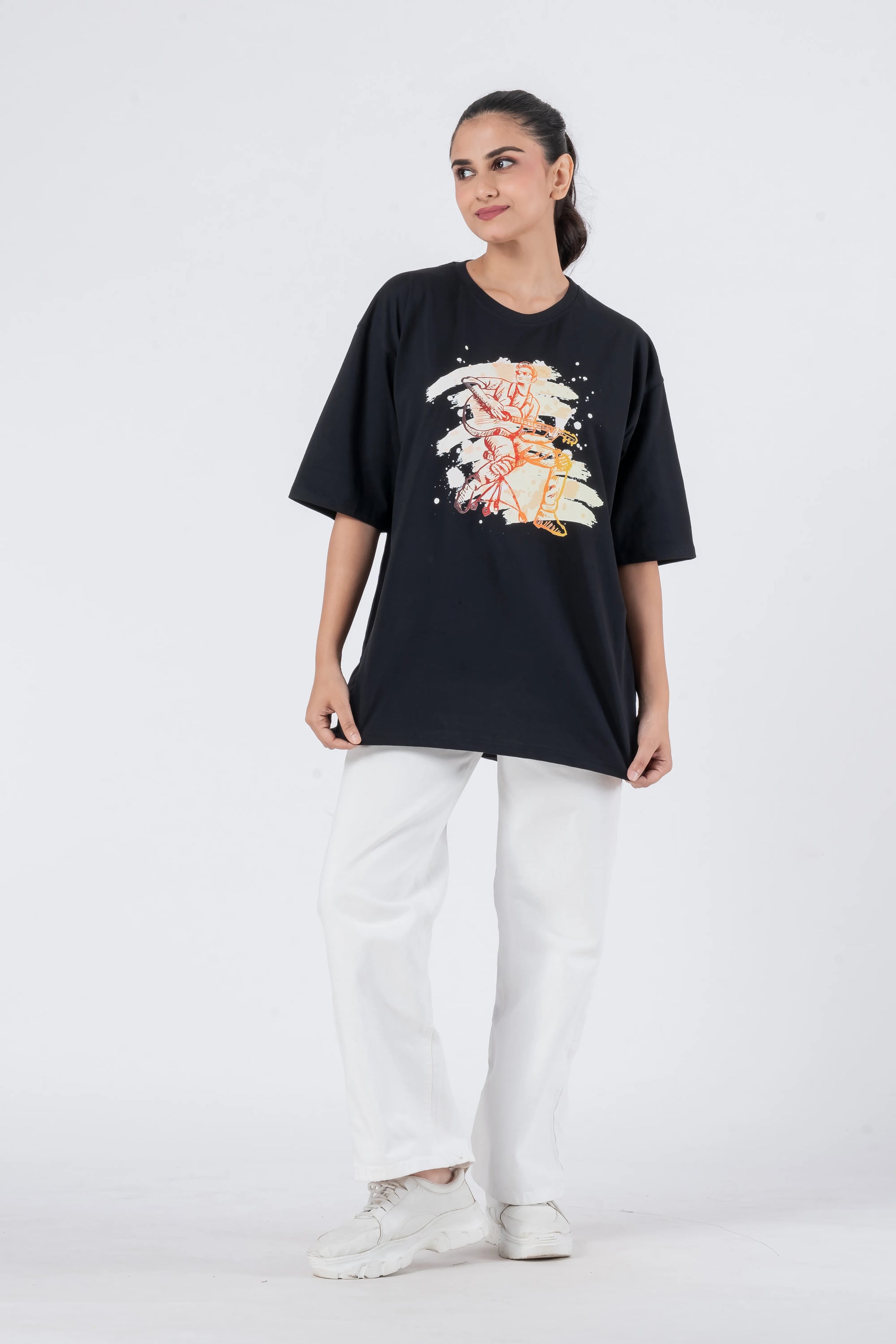 Guiter Graphic - Oversized Drop Shoulder Unisex T-shirt