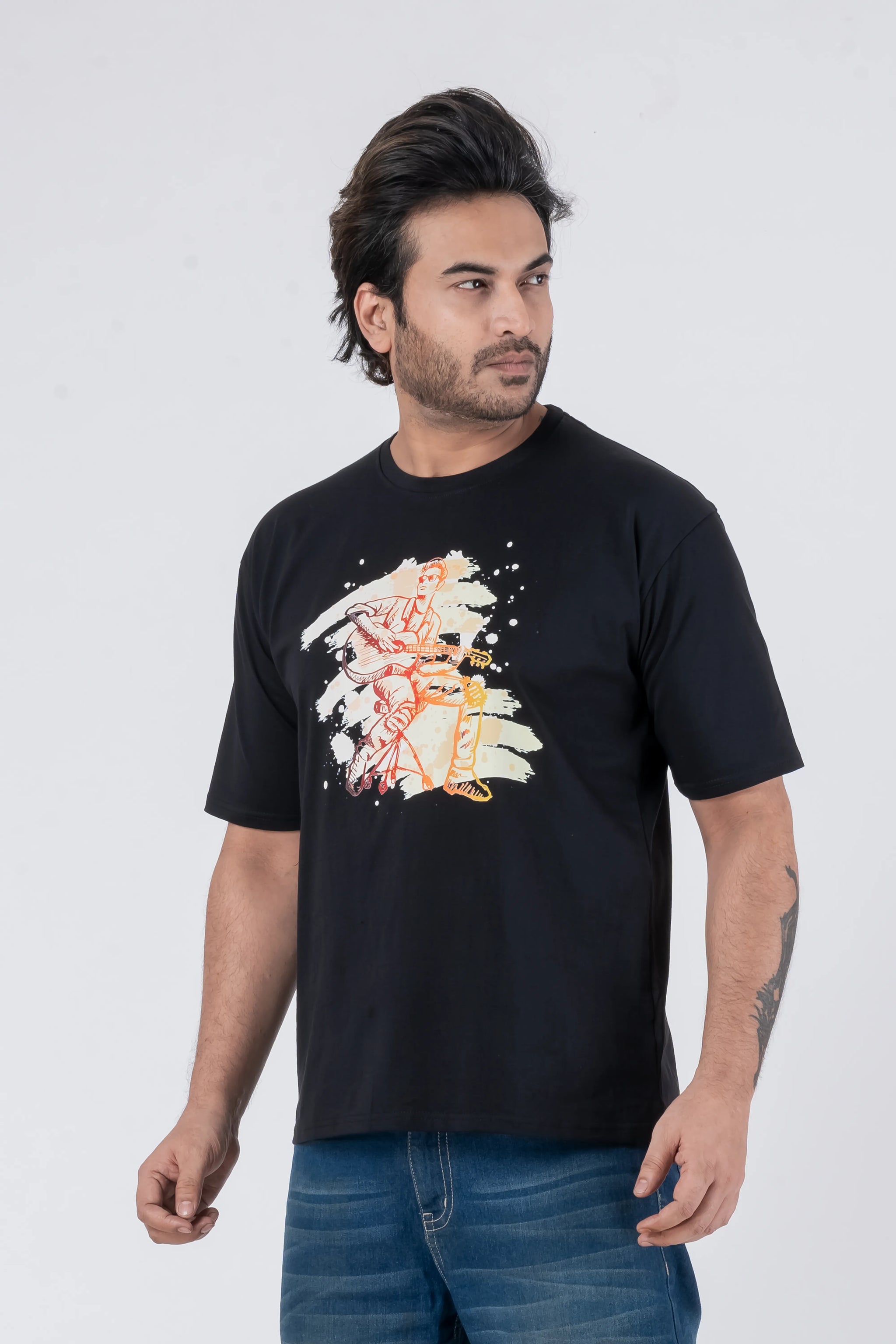 Guiter Graphic - Oversized Drop Shoulder Unisex T-shirt