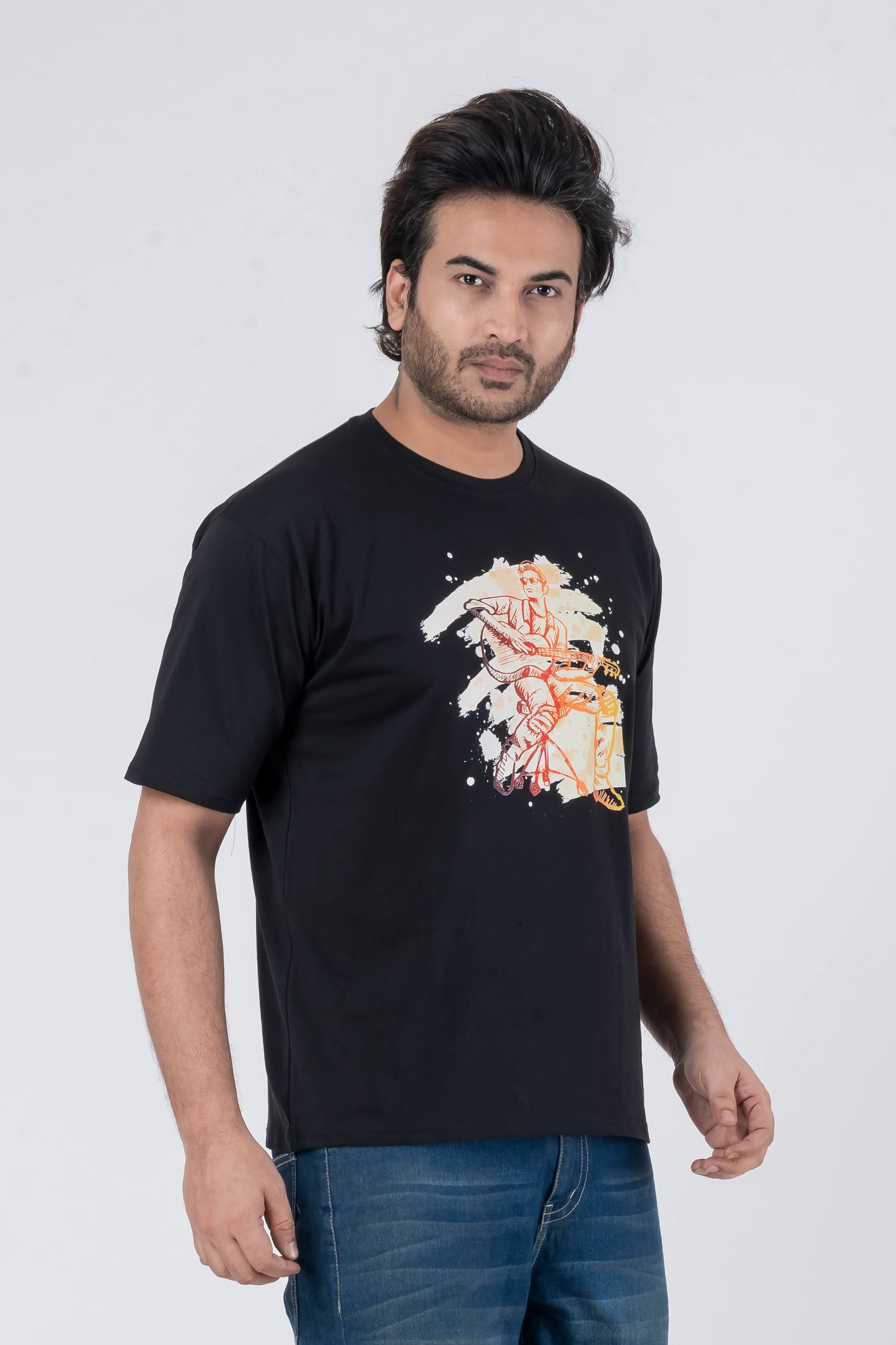 Guiter Graphic - Oversized Drop Shoulder Unisex T-shirt