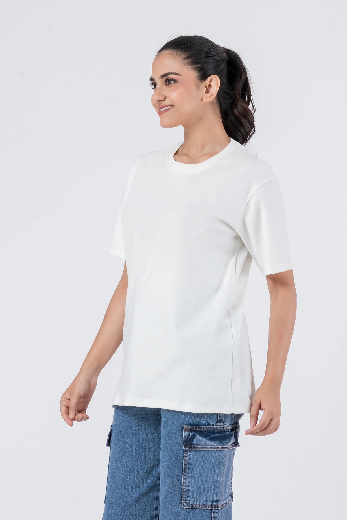 Regular Off-White Unisex T-Shirt