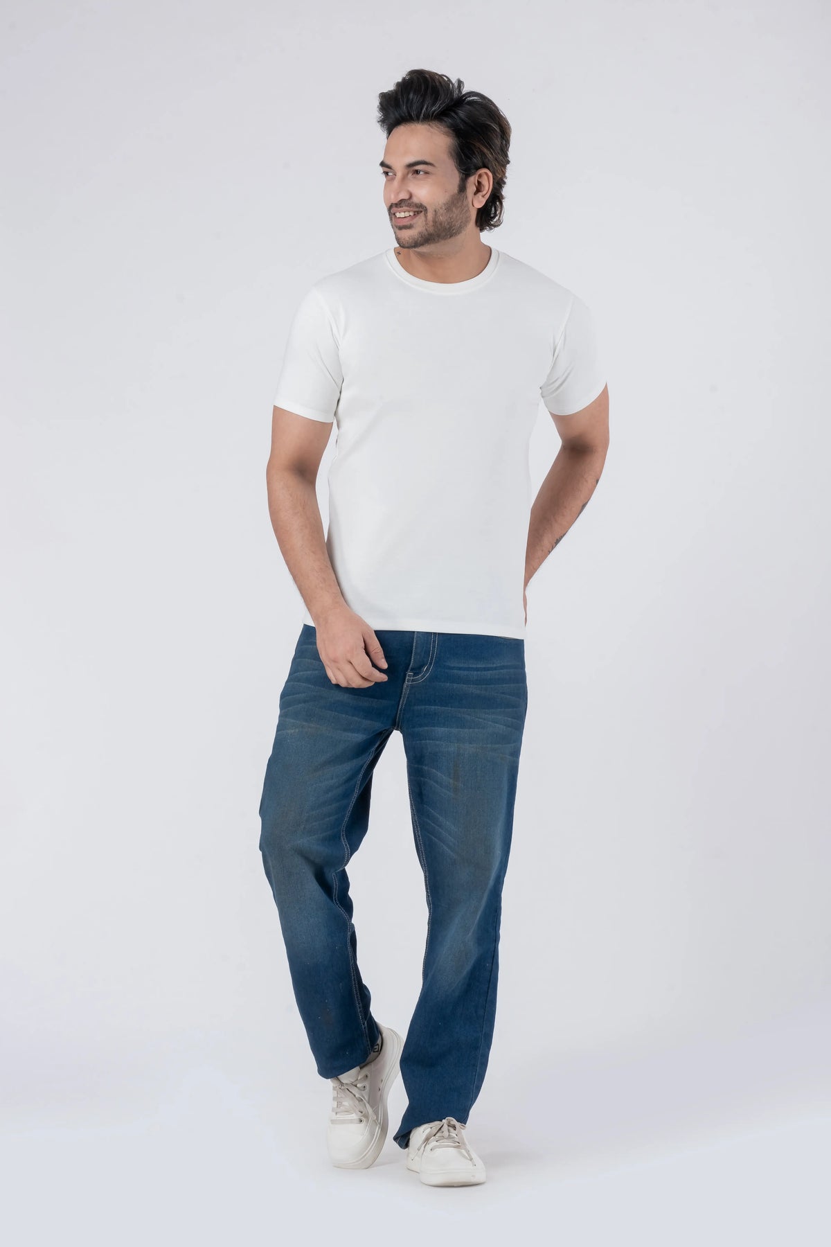 Regular Off-White Unisex T-Shirt
