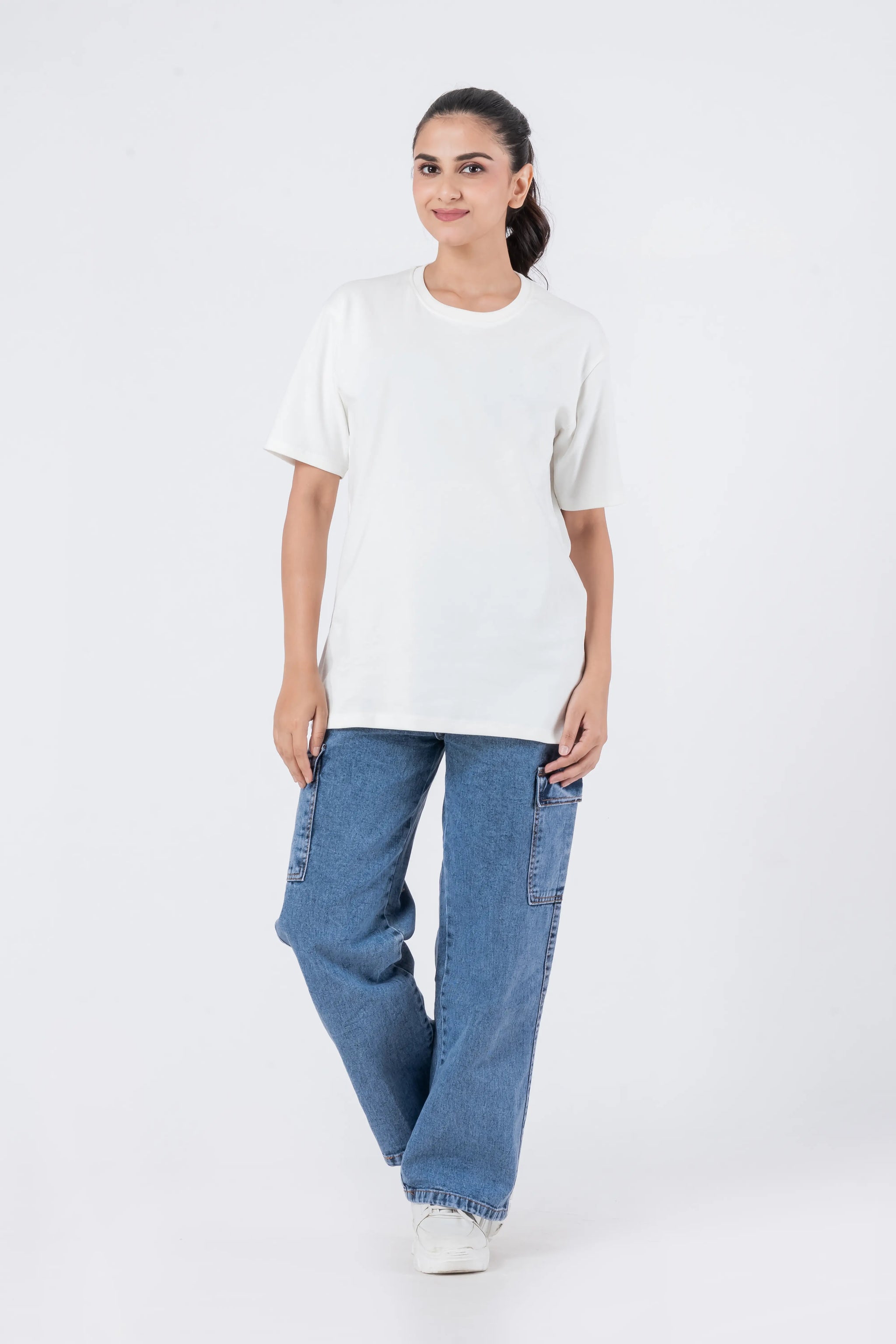 Regular Off-White Unisex T-Shirt